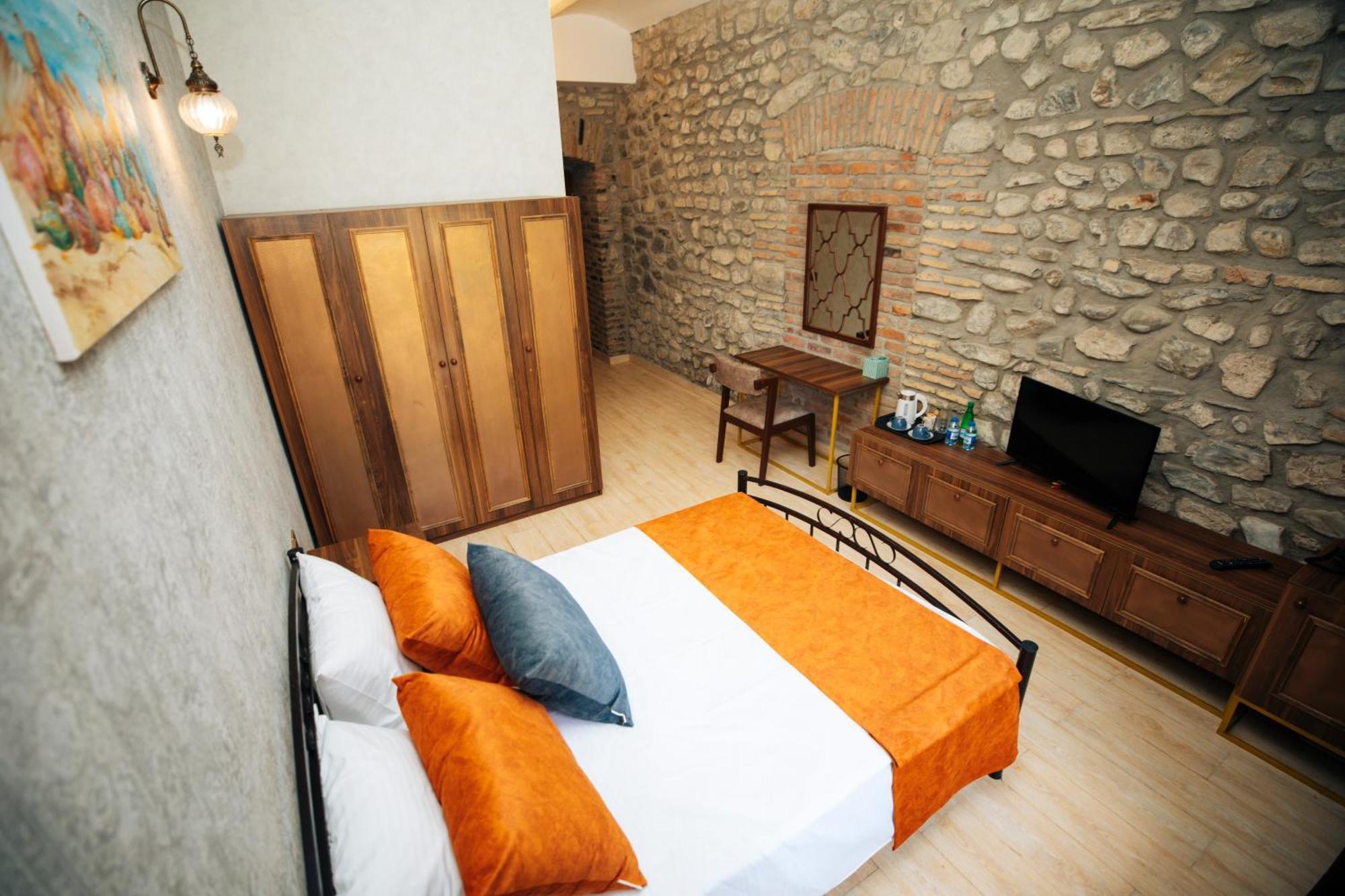 Art Hotel By Abad Guest Sheki Exterior photo