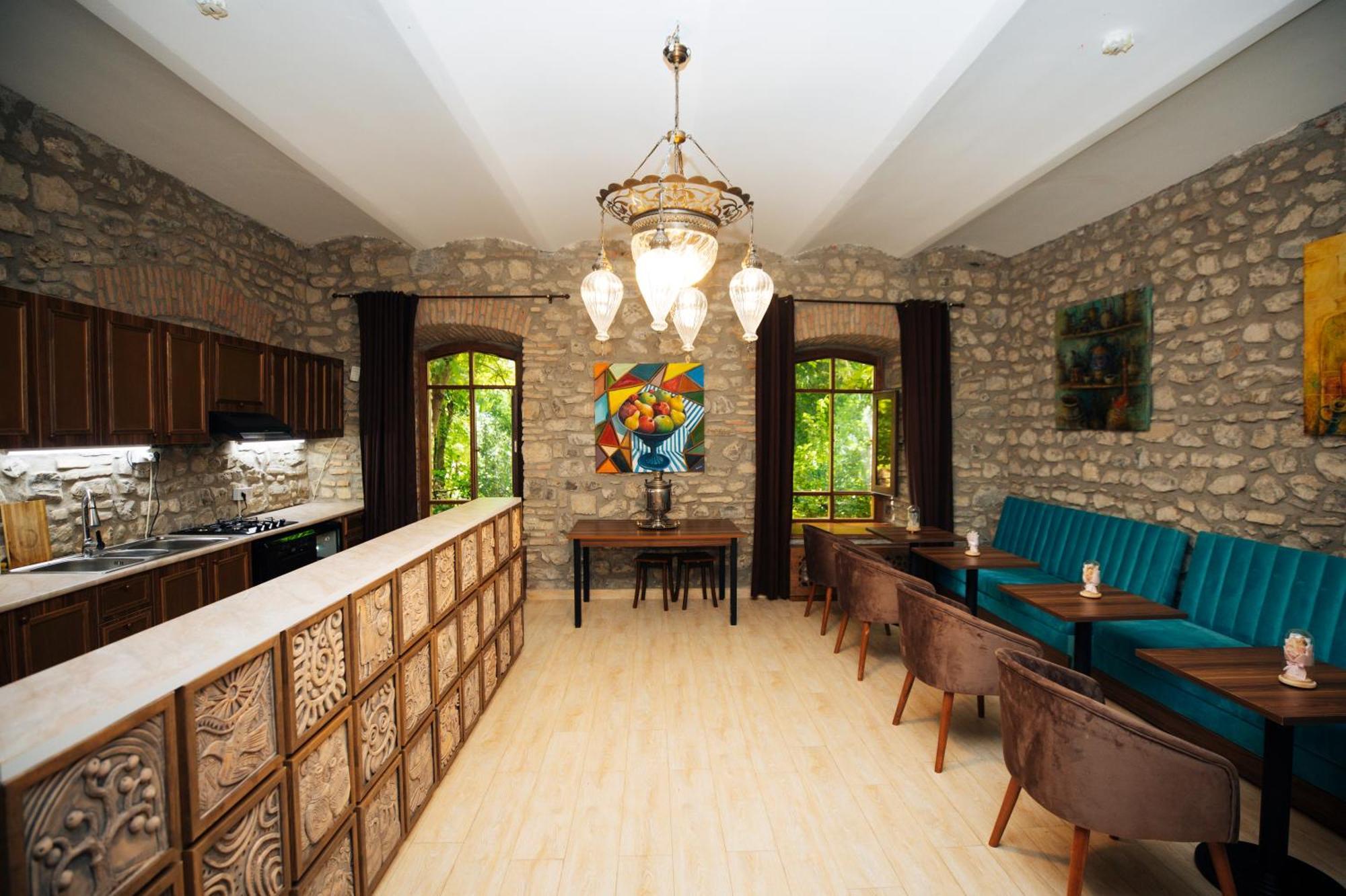 Art Hotel By Abad Guest Sheki Exterior photo